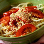 piatto-pronto-ciotola-verde-tovagliolo-rosa_dettaglio_ricette_slider_grande3