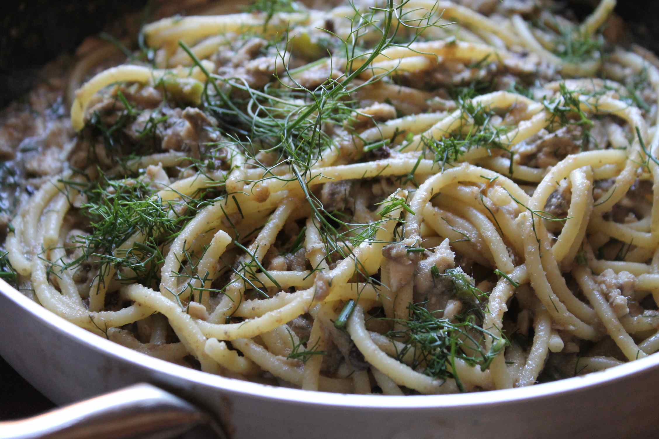 Bucatini con finocchi, sarde e pecorino bucatini con finocchi,sarde e pecorino