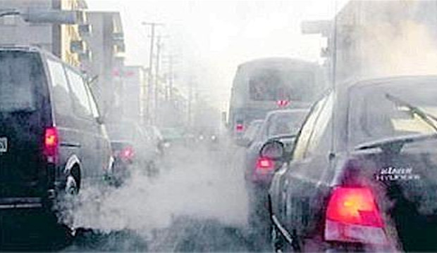 auto-smog-inquinamento-fumo-620x360