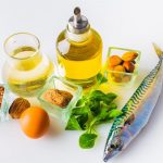 la-dieta-della-longevità-salmone-soia-e-olio
